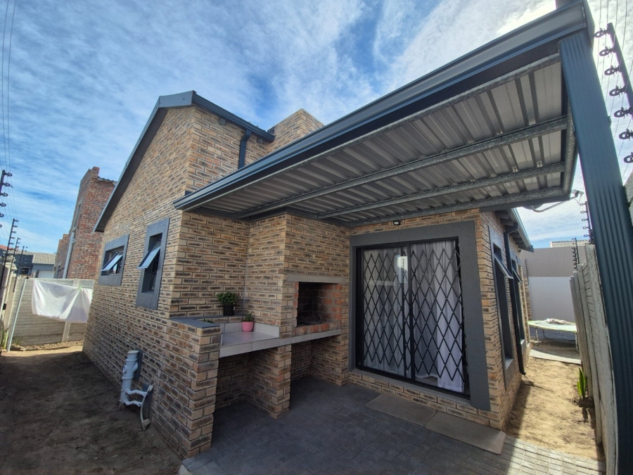 3 Bedroom Property for Sale in Fairview Eastern Cape